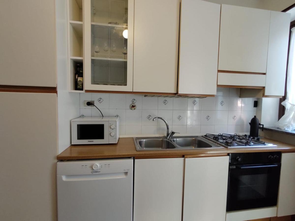 Casa Clivia - 3 Bedroom Apartment With Lake View Stresa Exterior photo